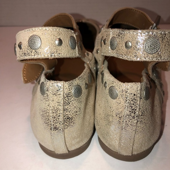 New Free People Champagne Leather MYSTIC Studded Mary Jane Ballet Flats Shoe 7.5 - Picture 8 of 9